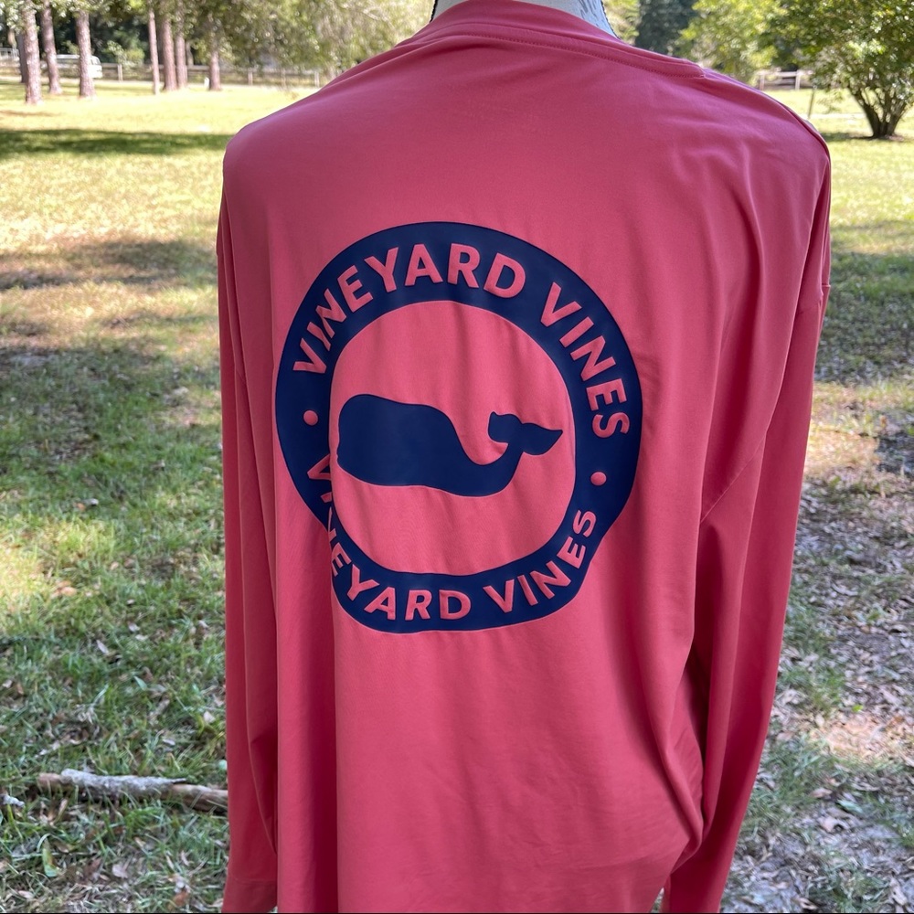 Vineyard Vines Performance Long Sleeve T-Shirt size XL (Active Wear)